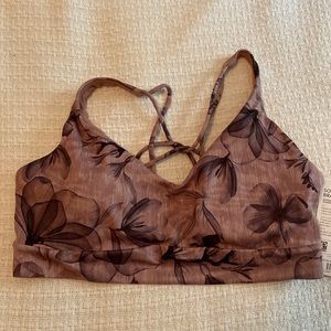 NWT Athleta Solace Bra, size medium